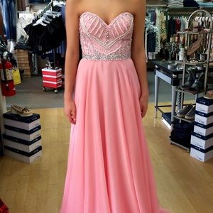 Sherri Hill Pink Prom Dress